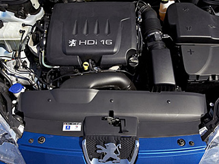 Peugeot 407. Помимо хорошей динамики, новый двигатель отличается ещё и&nbsp;экономичностью.