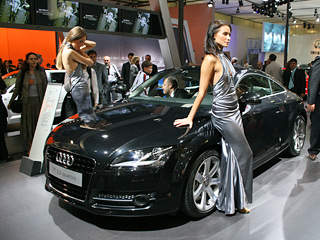 Audi tt,Audi s8. Новое поколение&nbsp;TT, как и&nbsp;предыдущее, собирается исключительно на&nbsp;заводе Audi в&nbsp;Венгрии.