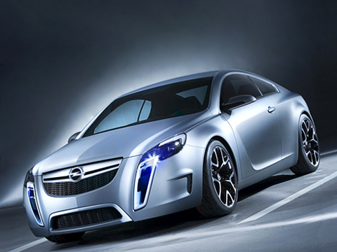 Opel gran turismo coupe. В&nbsp;начале на&nbsp;прилавках дилеров появится новая Vectra, а&nbsp;уж&nbsp;потом Gran Turismo Coupe избавится от&nbsp;статуса концепта.