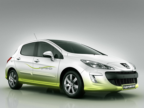 Peugeot 308,Peugeot 308 hybrid hdi,Peugeot concept. Кто-то, например, Toyota, практикует совмещение бензинового мотора с&nbsp;электродвигателем, а&nbsp;Peugeot идёт своим, дизельным, путём.