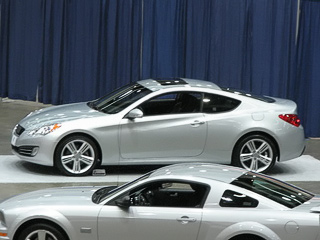 Hyundai rwd coupe. Новое купе начнут продавать в Азии (старт продаж запланирован на конец 2008-го — начало 2009 года), немного позднее, в 2010-м, «кореец» начнёт грызть своих конкурентов на североамериканском рынке.