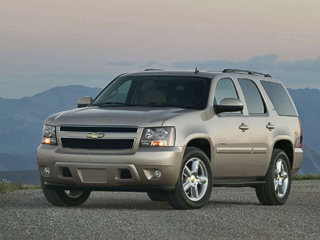 Chevrolet tahoe. Этот здоровенный шкаф на&nbsp;колёсах весом под три тонны в&nbsp;следующем году объявится и&nbsp;на&nbsp;российском рынке.