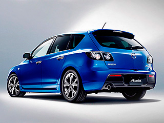 Mazda 3,Mazda axela. Обновлённая версия Mazda Axela (Mazda3) на&nbsp;первых порах будет доступна только в&nbsp;Японии.