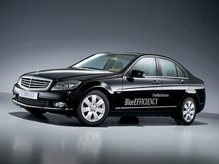 Mercedes c. Седан Mercedes-Benz&nbsp;C&nbsp;350&nbsp;CGI в&nbsp;исполнении BlueEfficiency покажут публике во&nbsp;время Женевского автосалона.