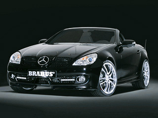 Mercedes slk,Mercedes slk 55 amg. О,&nbsp;в&nbsp;Brabus, как всегда, верны себе. Чёрный цвет кузова, огромные составные диски, никаких аляповатых вмешательств в&nbsp;детали.