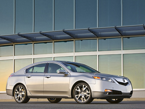 Acura tl. Лучше, чем TL,&nbsp;среди автомобилей Acura в&nbsp;2007&nbsp;году продавался только кроссовер MDX&nbsp;— 58&nbsp;606&nbsp;паркетников против 58&nbsp;545&nbsp;седанов. Новое поколение вполне может стать бестселлером марки.