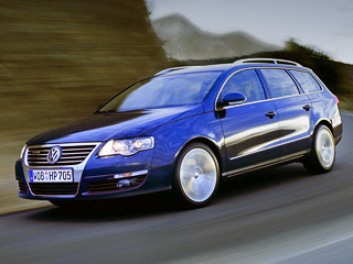 Volkswagen passat. Модель Passat BlueTDI соответствует нормам Евро-5. С&nbsp;минимальными доработками её&nbsp;двигатель впишется и&nbsp;в&nbsp;грядущие нормативы Евро-6