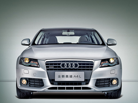 Audi a4. С&nbsp;началом продаж нового поколения А4&nbsp;вся линейка седанов Audi в&nbsp;Китае будет только с&nbsp;удлинённой колёсной базой.
