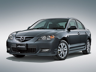Mazda 3. «Трёшки» (в&nbsp;Японии&nbsp;— Axela) представлены в&nbsp;101&nbsp;стране мира, и&nbsp;все они собираются на&nbsp;японском заводе Мазды в&nbsp;городе Хофу. Второе поколение автомобиля прописку не&nbsp;поменяет.