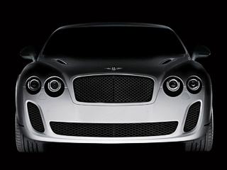 Bentley continental gt. «Зелёный» Bentley Continental GT отличается от собратьев бампером с иной конфигурацией воздухозаборников и капотом с прорезями.