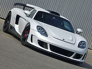 Porsche carrera gt. Пакет Mirage GT&nbsp;Carbon Edition&nbsp;— штука редкая. Немцы сделают всего пять комплектов. С&nbsp;такой ценой есть риск не&nbsp;продать и&nbsp;эти.