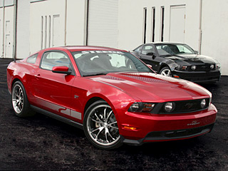 Ford mustang. Помимо прочего на&nbsp;Mustang можно заказать шестипоршневые тормозные механизмы Brembo с&nbsp;14-дюймовыми дисками. Цена вопроса&nbsp;— $3295.