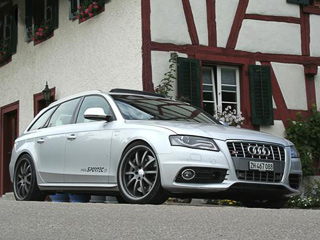 Audi s4. Главное украшение экстерьера Audi S4&nbsp;Avant&nbsp;— роскошные колёсные диски. Стандартное оснащение&nbsp;— катки с&nbsp;шинами Toyo размерностью 255/35&nbsp;R19. Опция&nbsp;— колёса с&nbsp;резиной Michelin 255/30&nbsp;R20.