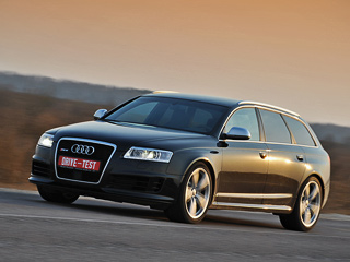 Audi rs6,Audi s6,Audi s8. Нынешний универсал Audi RS6&nbsp;Avant при своих 580&nbsp;силах и&nbsp;650&nbsp;ньютон-метрах потребляет в&nbsp;среднем 14&nbsp;л&nbsp;бензина на&nbsp;100&nbsp;км.&nbsp;Следующее поколение должно будет обходиться 11–12&nbsp;л.