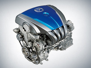 Mazda 3,Mazda 6. Бензиновый атмосферный мотор Sky-G экономичнее нынешней «четвёрки» 2.0&nbsp;ещё и&nbsp;благодаря применению системы изменения фаз газораспределения. Хэтчбек Mazda3&nbsp;с&nbsp;новым агрегатом будет кушать так&nbsp;же, как Mazda2&nbsp;с&nbsp;двигателем объёмом 1,5&nbsp;л.