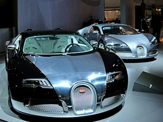 Bugatti veyron. Поставки первых автомобилей клиентам запланированы на&nbsp;первый квартал&nbsp;2010&nbsp;года.