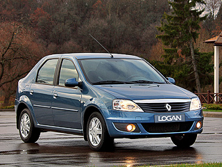 Renault logan. Цветовая гамма модели пополнится двумя оттенками&nbsp;— бежевым (Gris Basalte) и&nbsp;сине-серым (Blue Mineral). Автомобиль также снабдят колёсными колпаками нового дизайна.