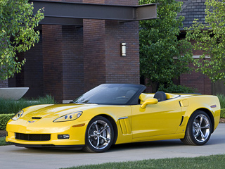 Chevrolet corvette. Мало того что Corvette покупают преимущественно люди в&nbsp;возрасте, так ещё и&nbsp;спрос на&nbsp;него падает. Например, за&nbsp;2009 год в&nbsp;США было продано 13&nbsp;934&nbsp;автомобиля. Это на&nbsp;48% меньше, чем в&nbsp;2008-м.