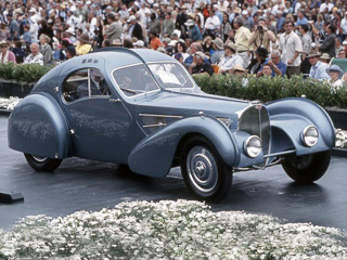 Bentley type57sc. Это тот самый Bugatti Type 57SC Atlantic 1936 года выпуска, которым до недавнего времени владел Питер Уильямсон. К слову, в конструкции кузова применялись сталь, алюминий и магний.