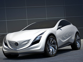 Mazda cx-5. Мировая премьера прототипа Kazamai, специально разработанного для России, состоялась на мотор-шоу в Москве в 2008 году. Хочется верить, что и продавать CX-5 японцы начнут у нас.