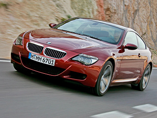 Bmw m6. Новое поколение шестой серии, не&nbsp;раз мелькавшее на&nbsp;испытаниях в&nbsp;шпионских сводках, как ожидается, будет выполнено в&nbsp;стилистике прототипа BMW Gran Coupe и&nbsp;дебютирует в&nbsp;начале 2011&nbsp;года.