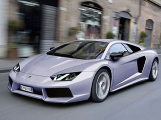 Lamborghini aventador. Новый суперкар Lamborghini дебютирует на&nbsp;мотор-шоу в&nbsp;Женеве в&nbsp;марте следующего года. Официально его имя пока не&nbsp;объявлено, однако, по&nbsp;слухам, модель будет называться Aventador. Именно такой товарный знак в&nbsp;августе сего года зарегистрировал итальянский автопроизводитель в&nbsp;США.