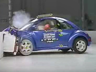 Volkswagen new beetle. По&nbsp;мнению экспертов NHTSA, отозванные машины не&nbsp;соответствуют федеральному стандарту безопасности №&nbsp;208, суть которого&nbsp;— свести к&nbsp;минимуму травмы водителя и&nbsp;пассажиров при лобовом столкновении.