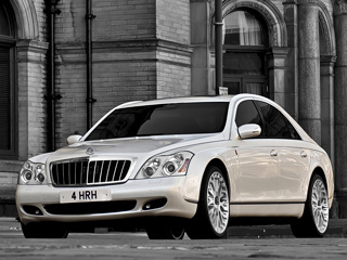 Maybach 57s. Как и&nbsp;полагается свадебному автомобилю, седан Maybach от&nbsp;специалистов из&nbsp;бюро Project Kahn окрашен в&nbsp;белый цвет.