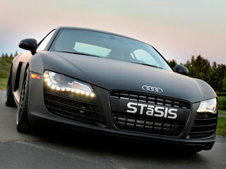 Audi r8. Весь комплекс доработок спорткупе будет стоить его владельцу без малого $45&nbsp;тысяч, из&nbsp;которых большая часть ($29&nbsp;995) придётся на&nbsp;нагнетатель.