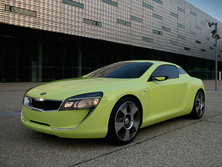 Kia kee,Kia concept. Одним из&nbsp;самых ярких спортивных прототипов Kia последних лет можно назвать концепт-кар Kee, засветившийся в&nbsp;Германии осенью 2007&nbsp;года. Это купе с&nbsp;200-сильной бензиновой «шестёркой» 2.0 под капотом впервые продемонстрировало новый корпоративный стиль марки.
