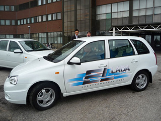 Lada kalina,Lada ellada. Масса электромобиля Ellada равняется 1200 килограммам, что на 120 килограммов больше стандартного универсала Lada Kalina.