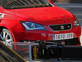 Seat ibiza. Новые фары головного света&nbsp;— вот, пожалуй, главное отличие трёхдверки Seat Ibiza 2012 модельного года.