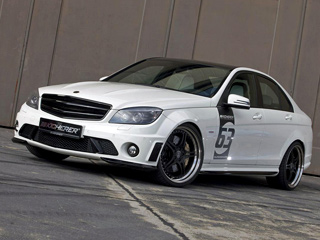 Mercedes c amg. Для седана Mercedes C&nbsp;63&nbsp;AMG White Edition тюнеры подобрали шины Dunlop SP&nbsp;Sport Maxx&nbsp;GT размерностью 245/30&nbsp;R20.