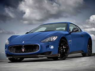 Maserati granturismo. Мировая премьера купе состоялась на Международном автосалоне в Болонье, прошедшем в декабре 2011 года. Кстати, именно в Болонье была основана фирма Maserati в 1914 году.