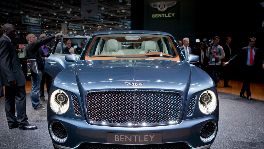 Bentley exp. После реакции публики на концепт Bentley EXP 9 F англичане отложили дебют серийной машины на неопределённый срок. Сначала автомобиль выпустят на ралли «Дакар».