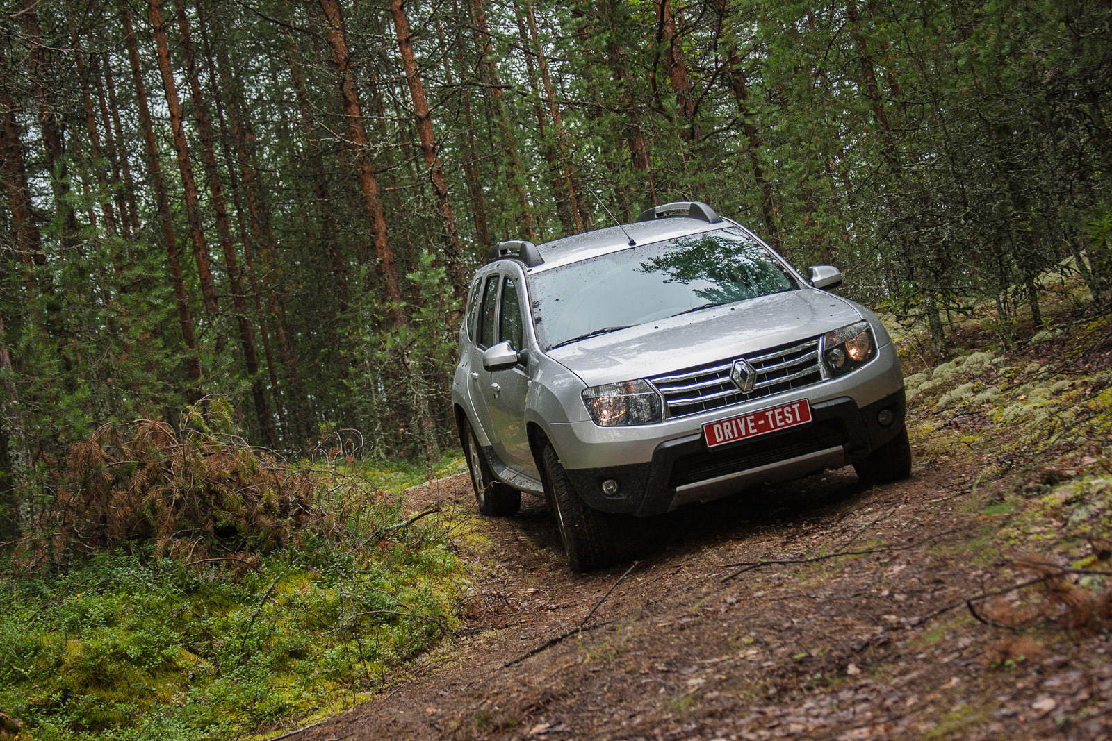 Форсируем Страну голубых озёр на кроссовере Renault Duster — ДРАЙВ