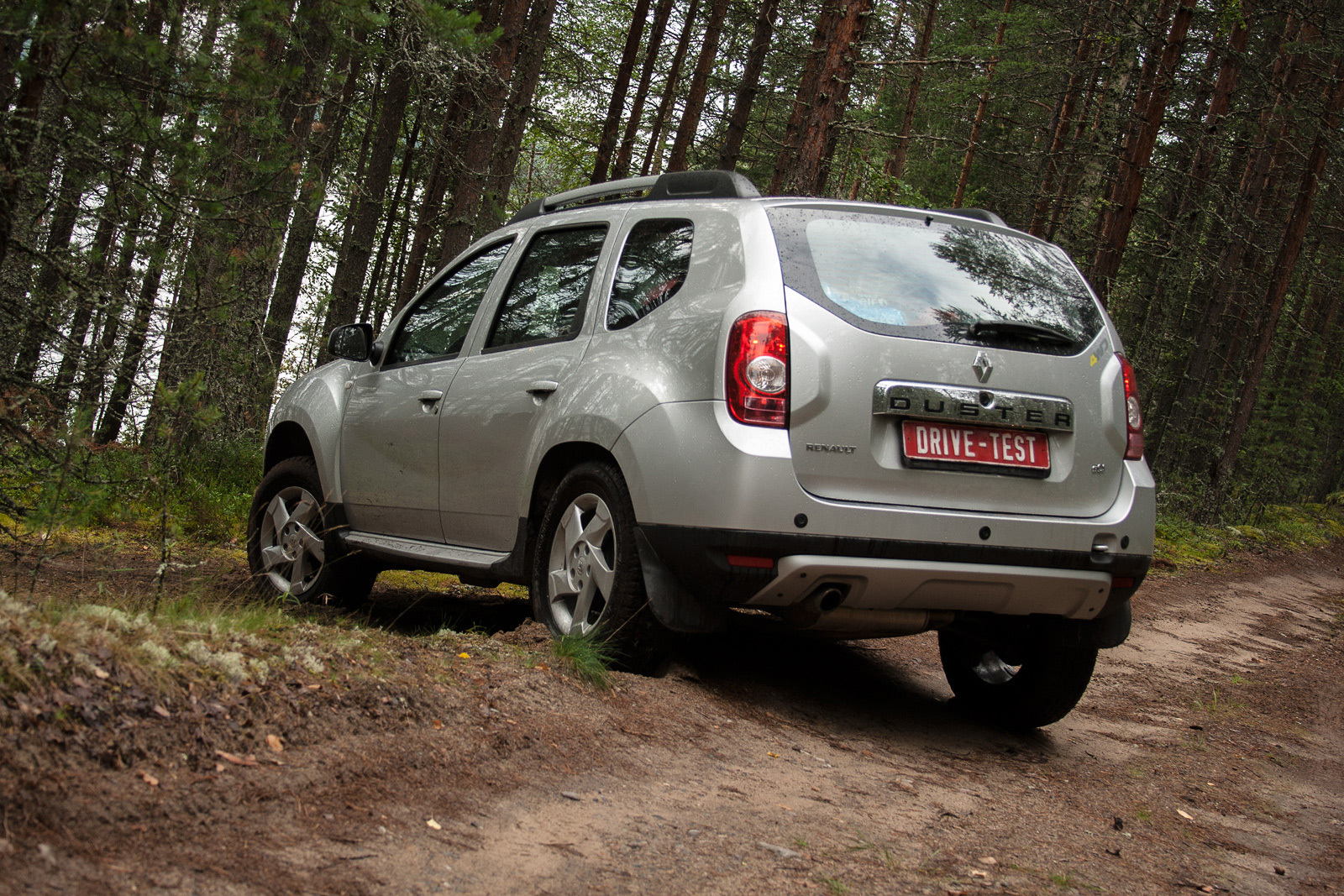 Форсируем Страну голубых озёр на кроссовере Renault Duster — ДРАЙВ