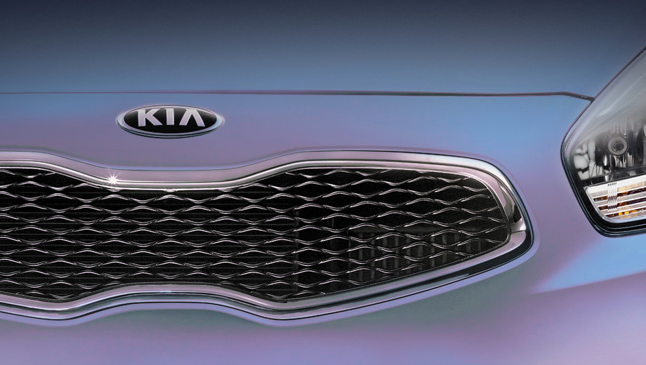 Kia carens. На европейском рынке автомобиль поступит в продажу до конца этого года.
