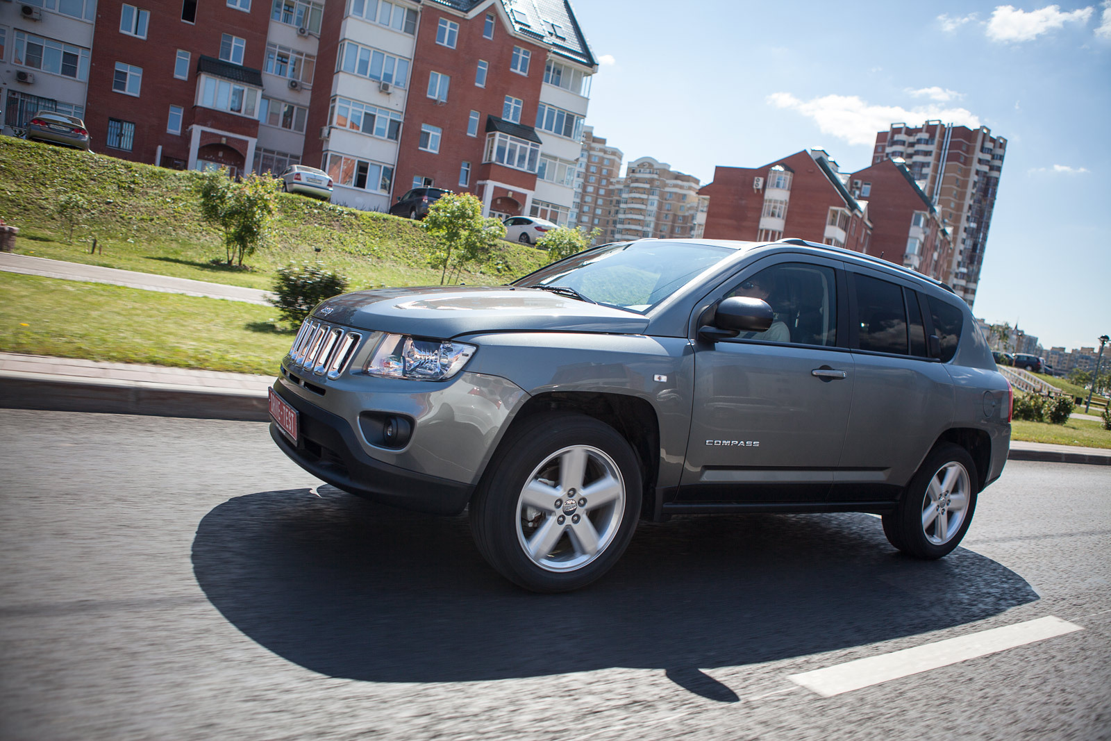 Сдерживаем себя вместе с кроссовером Jeep Compass — ДРАЙВ