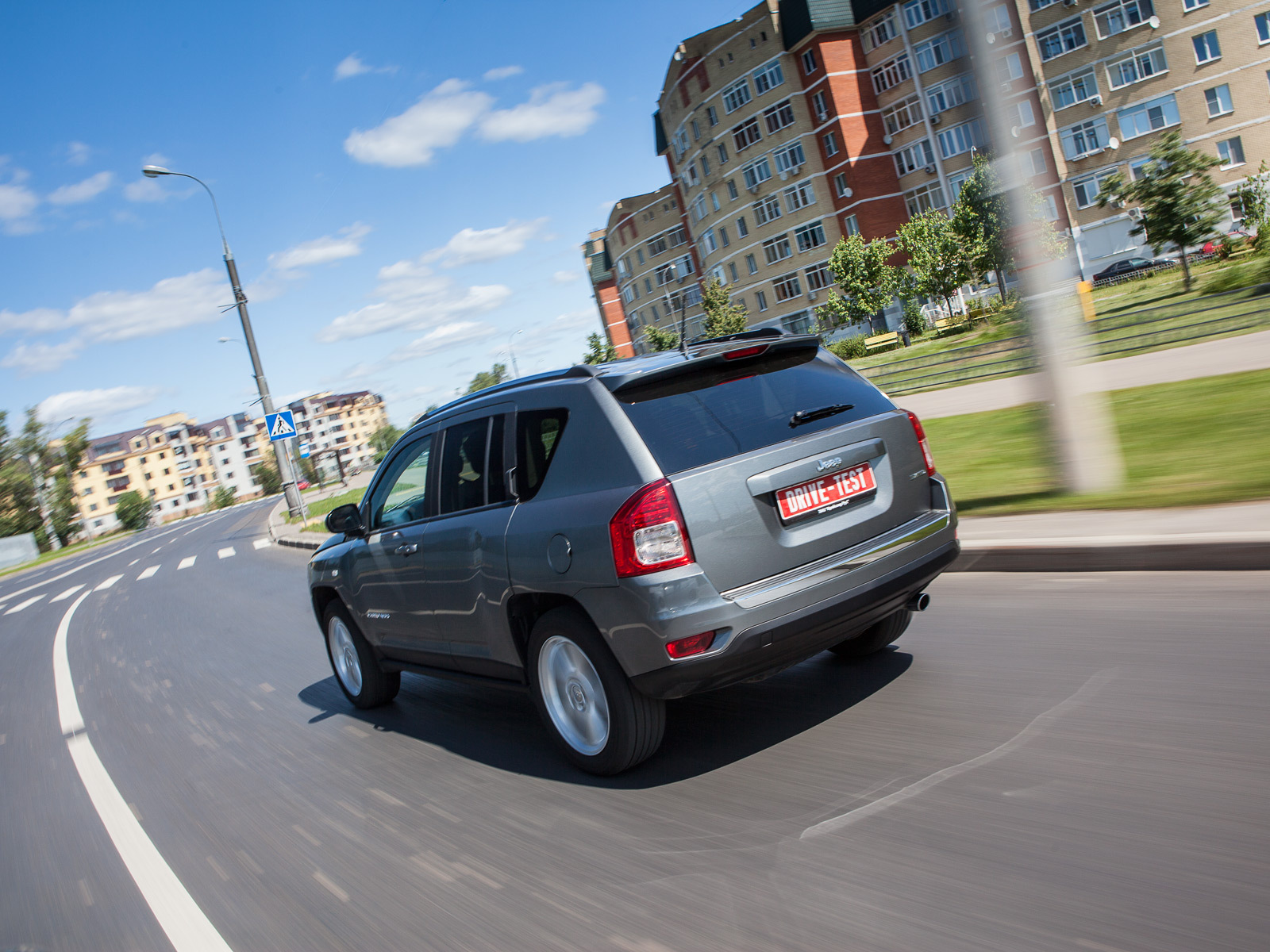 Сдерживаем себя вместе с кроссовером Jeep Compass — ДРАЙВ