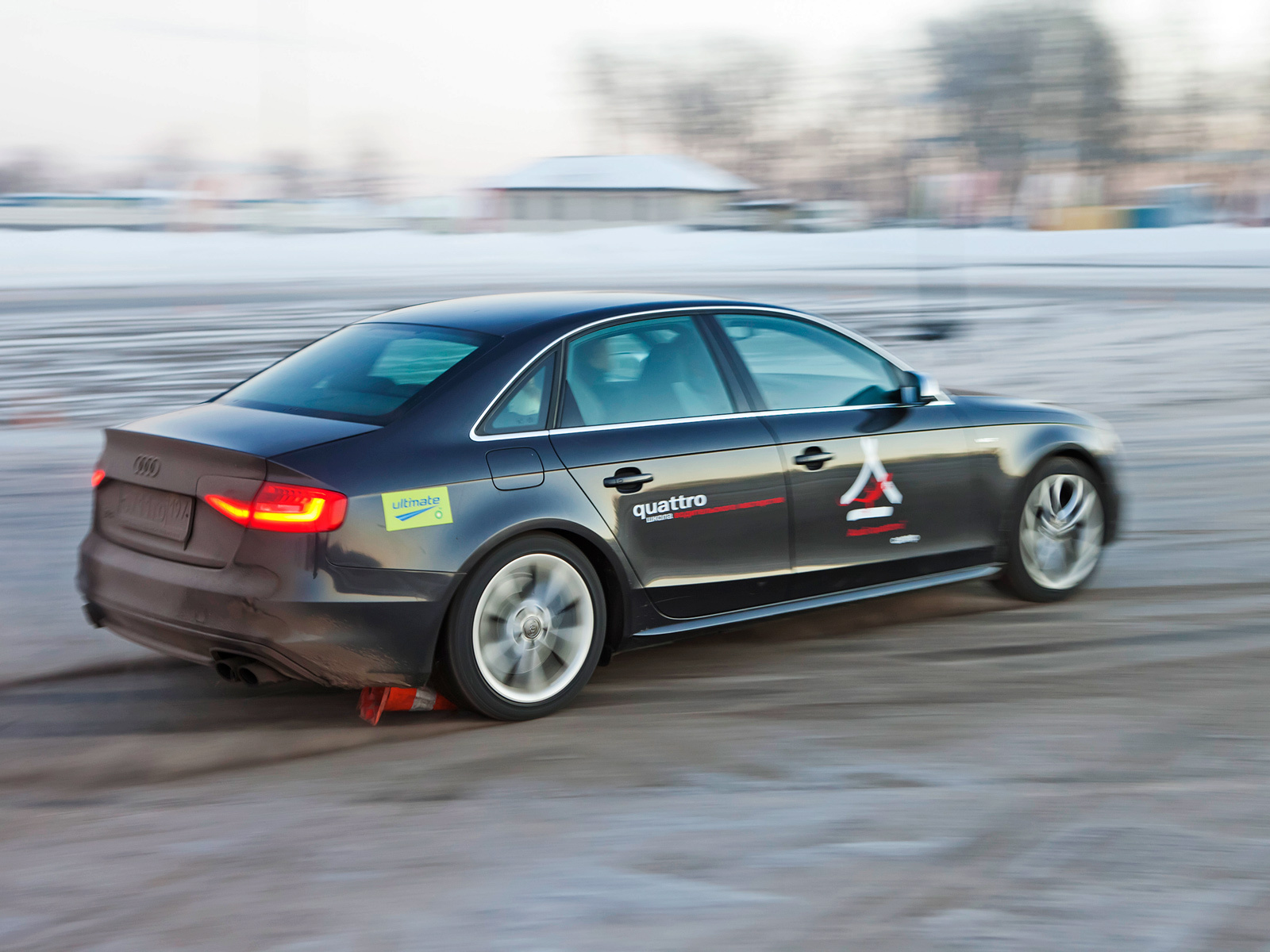 Открываем зимний сезон с Audi S5 в школе quattro — ДРАЙВ