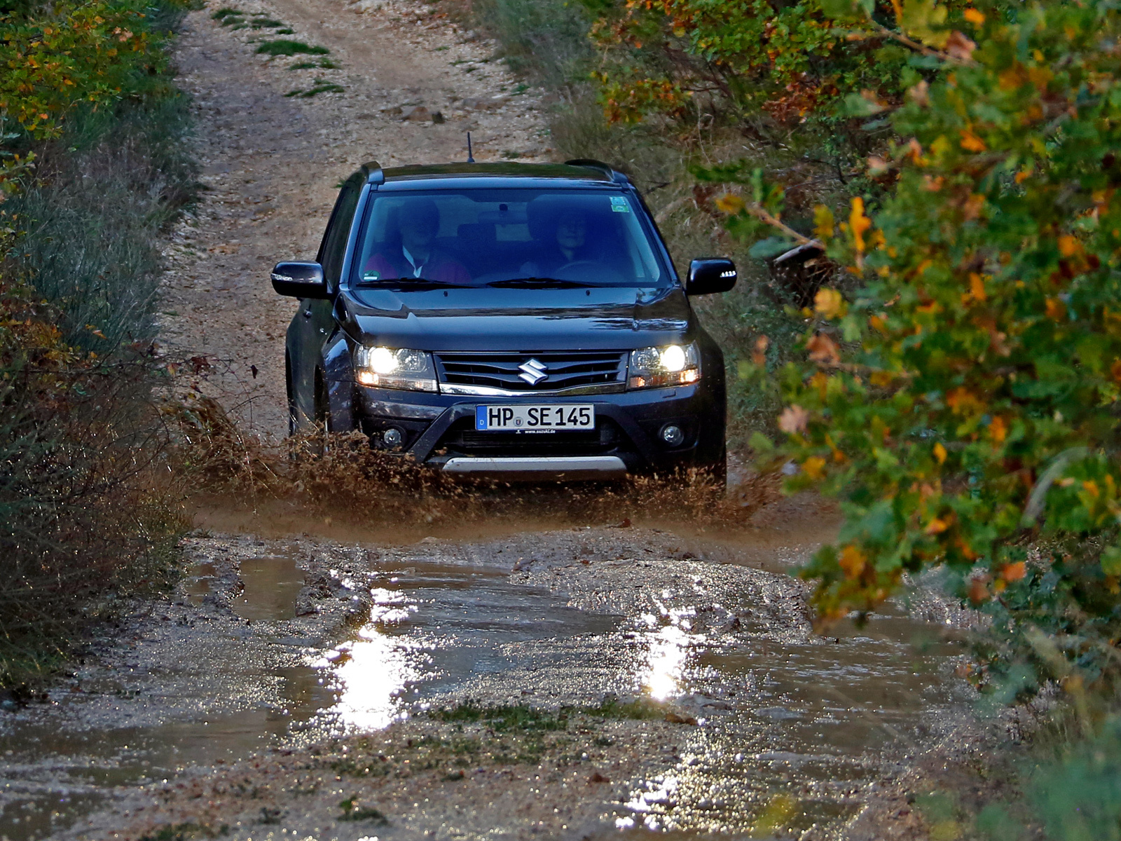 Напрягаем зрение, ища новое во внедорожнике Suzuki Grand Vitara — ДРАЙВ