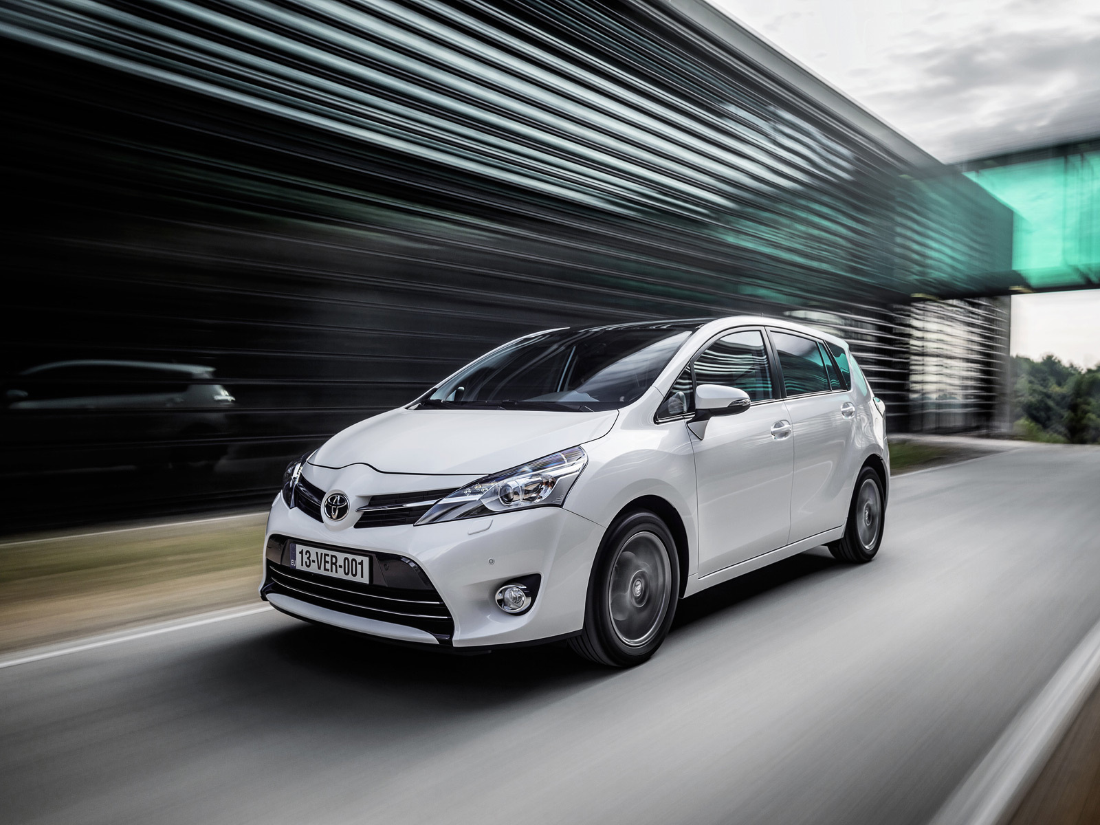 Оцениваем дальнейшую европеизацию модели Toyota Verso — ДРАЙВ