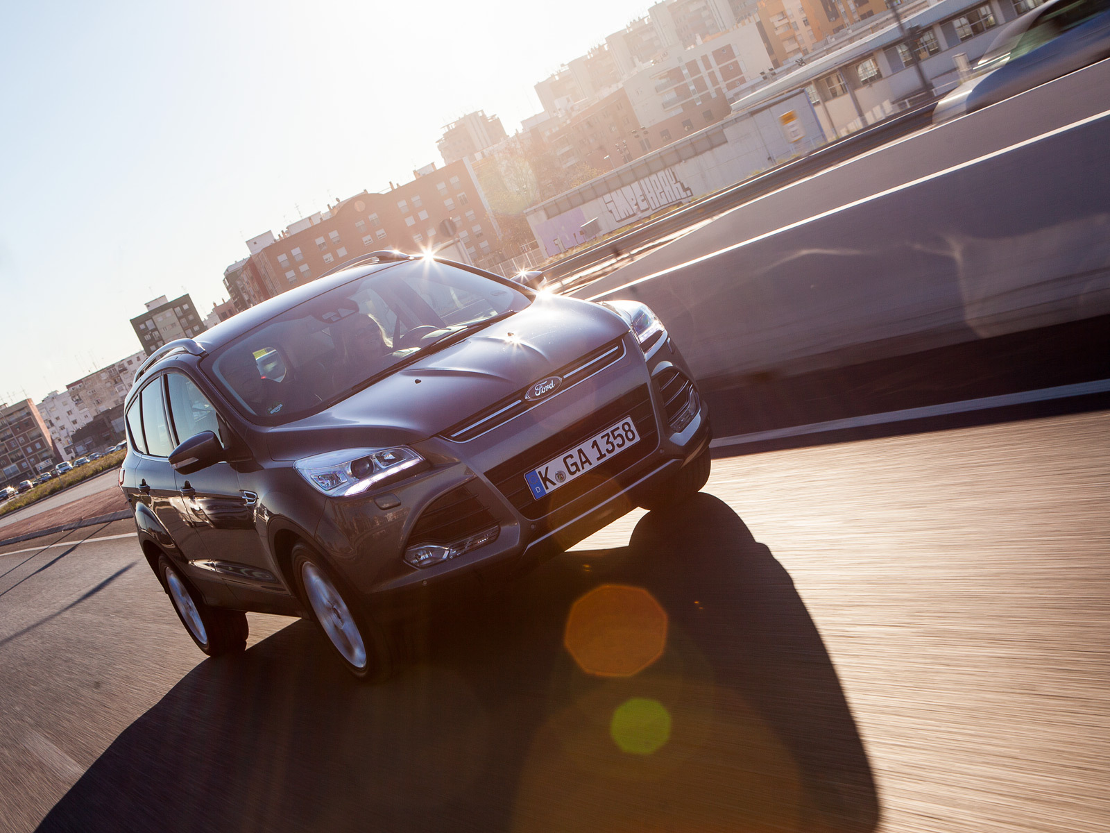 Отслеживаем траекторию стрелы по имени Ford Kuga — ДРАЙВ