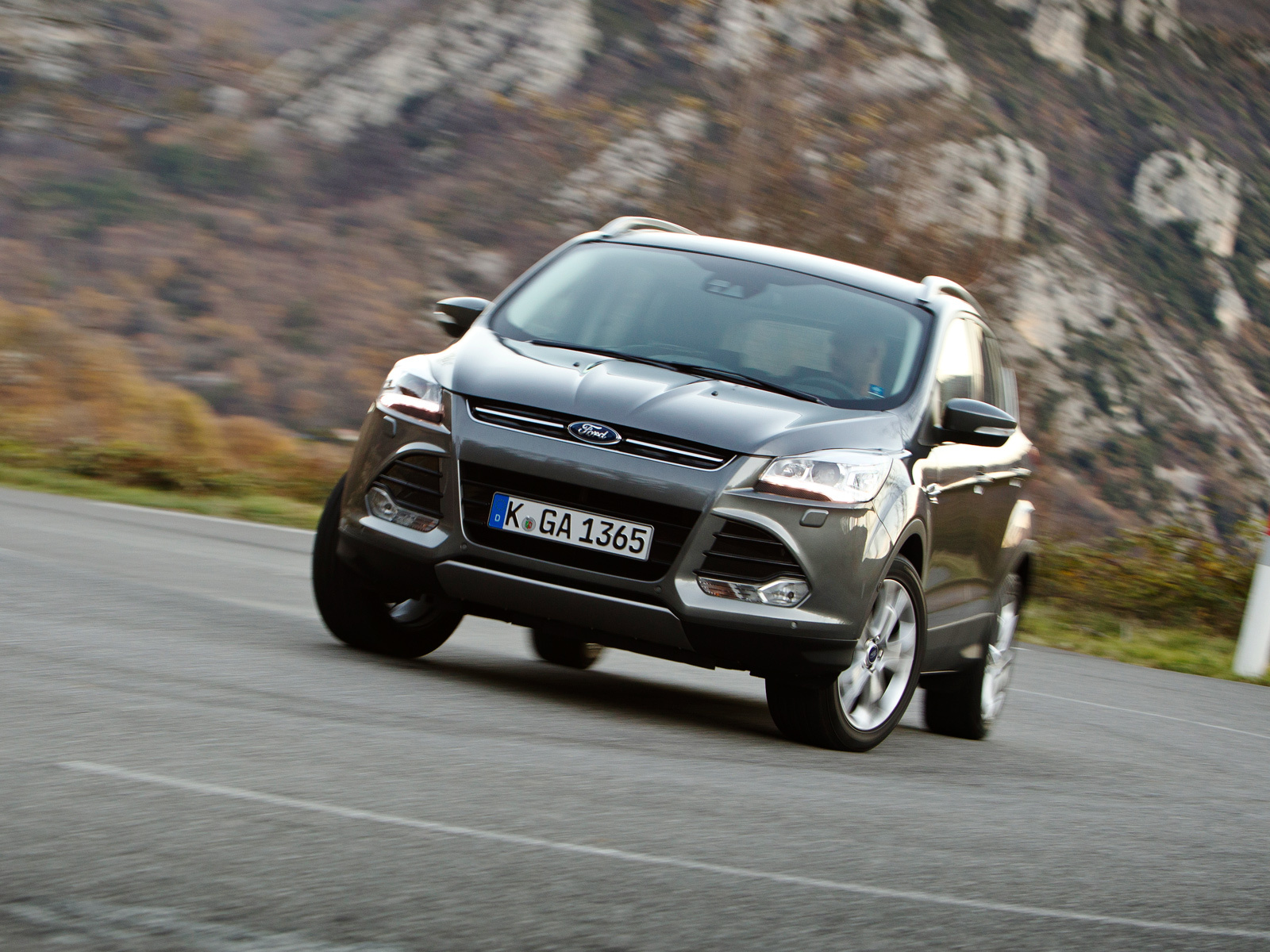 Отслеживаем траекторию стрелы по имени Ford Kuga — ДРАЙВ