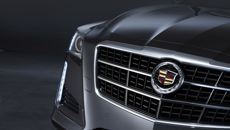 Cadillac cts. Крупные полоски светодиодов — одна из ярких черт новинки.
