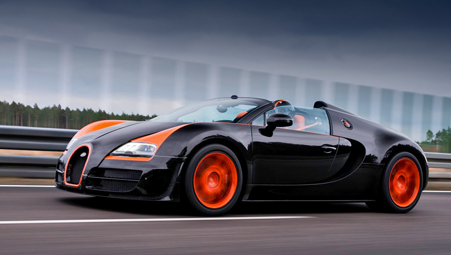 Bugatti veyron. Родстер Veyron Grand Sport Vitesse начали продавать в 2012 году. Его восьмилитровый мотор с четырьмя турбинами выдаёт на-гора 1200 л.с.