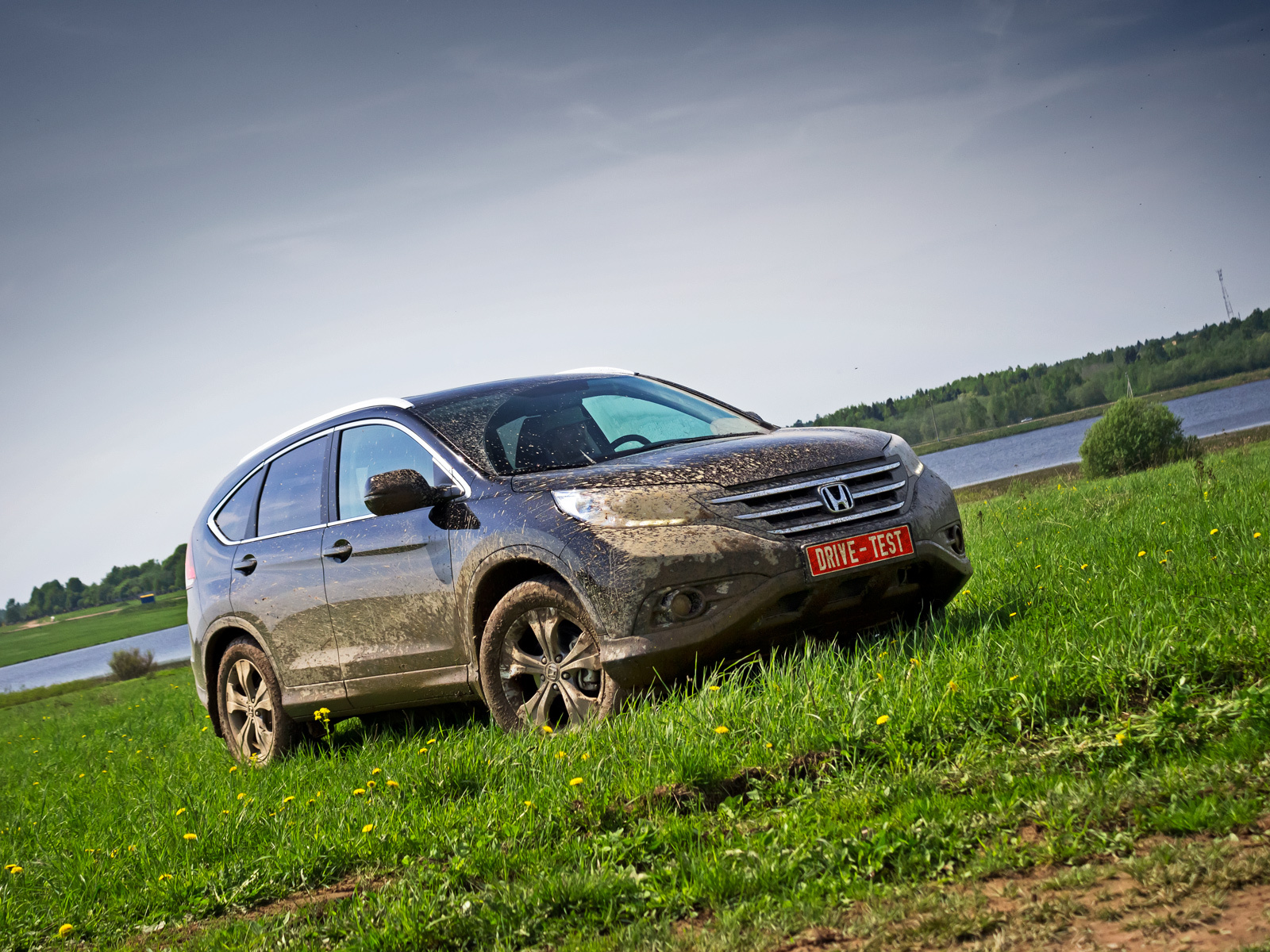 Разглядываем, сильно ли отличается Honda CR-V 2.4 от 2.0 — ДРАЙВ