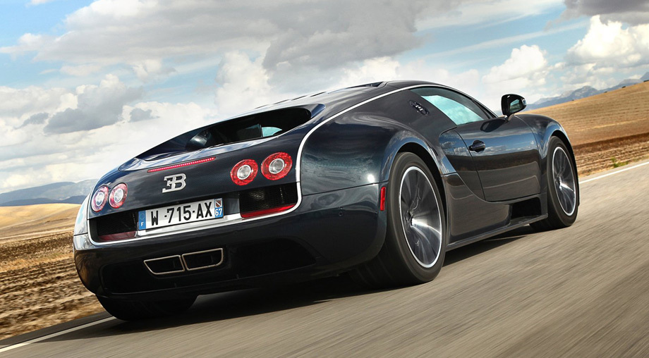  Bugatti Veyron       