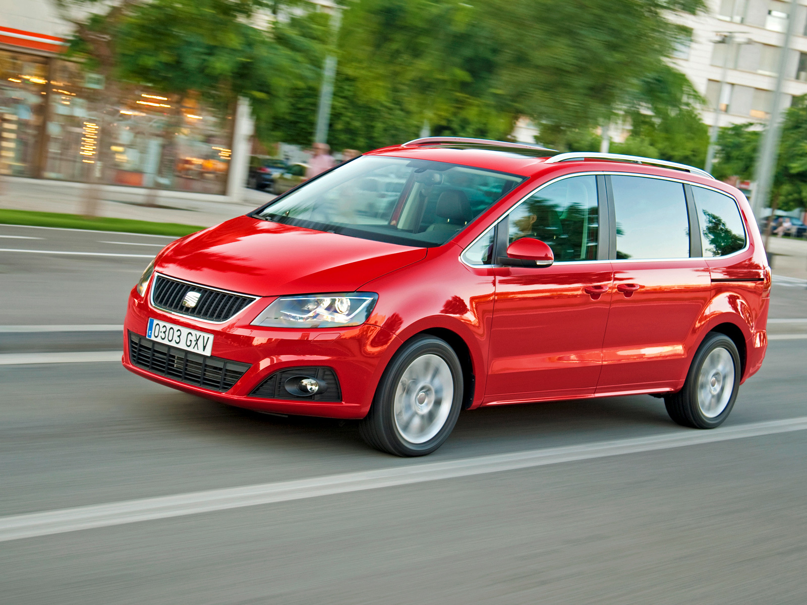 Высматриваем нишу для минивэна Seat Alhambra — ДРАЙВ